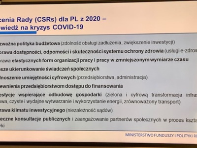 Slajdy z prezentacji Ministerstwa Funduszy i Rozwoju 