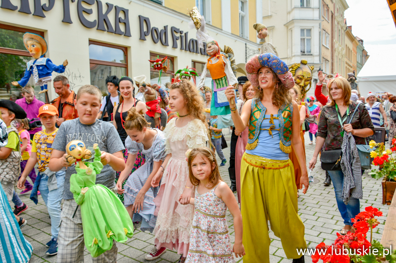 Korowód teatralny