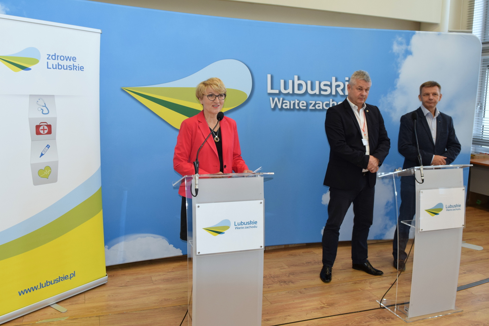 Marszałek Elżbieta Anna Polak, prezes Marek Działoszyński, wiceprezes Robert Surowiec