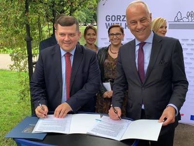 Od lewej: Jacek Wójcicki, prezydent Gorzowa Wlkp. i Marcin Jabłoński, członek zarządu woj. lubuskiego. 