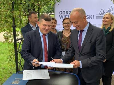 Od lewej: Jacek Wójcicki, prezydent Gorzowa Wlkp. i Marcin Jabłoński, członek zarządu woj. lubuskiego. 