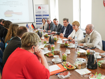 Spotkanie marszałek Elżbiety Anny Polak z delegacją z Niemiec