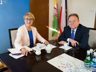 Od lewej: Marszałek Elżbieta Anna Polak, Andrzej Malinowski, prezydent Pracodawców RP
