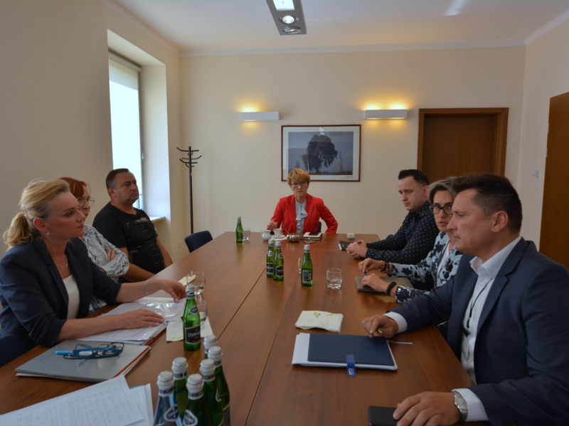 Spotkanie marszałek Elżbiety Anny  Polak ze związkami zawodowymi WSPR