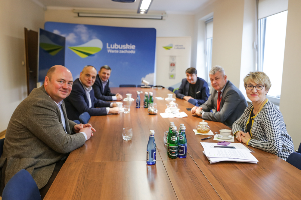Spotkanie prezesów szpitali z marszałek Elżbietą Anną Polak