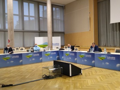 Posiedzenie Komisji Gospodarki i Rozwoju Województwa - 14 października 2020 r.