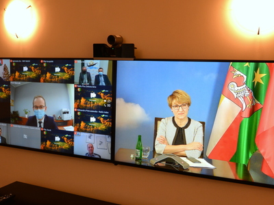 Konferencja prasowa marszałek Elżbiety Anny Polak