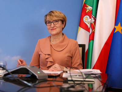Centrum Badań Kosmicznych otrzyma od samorządu województwa dotację w wysokości 436 tys. zł. Pieniądze pomogą instytutowi Polskiej Akademii Nauk w prowadzeniu podstawowej działalności naukowo-badawczej. 