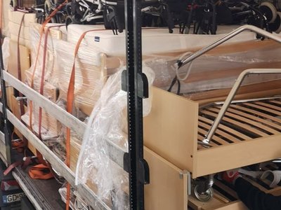 Transport darów od Szwajcarów dla Lubuskiego trafił do Szpitala dla Nerwowo i Psychicznie Chorych w Międzyrzeczu  
