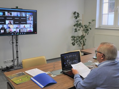 Seminarium online "Jak realizować projekty Interreg? Dobre praktyki i wymiana doświadczeń beneficjentów"