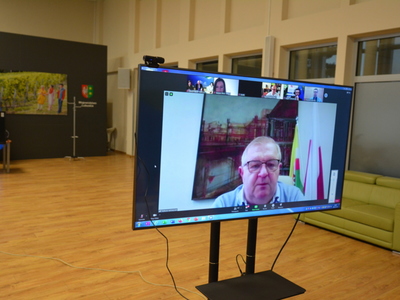 Seminarium online "Jak realizować projekty Interreg? Dobre praktyki i wymiana doświadczeń beneficjentów"