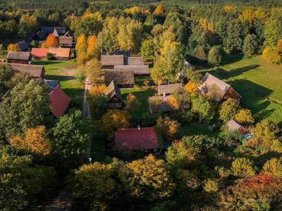 Skansen w Zielonej Górze - Ochli - widok z lotu ptaka. fot. Muzeum Etnograficzne w Zielonej Górze - Ochli