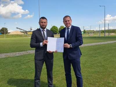 Podpisanie umowy w Gminie Zwierzyn