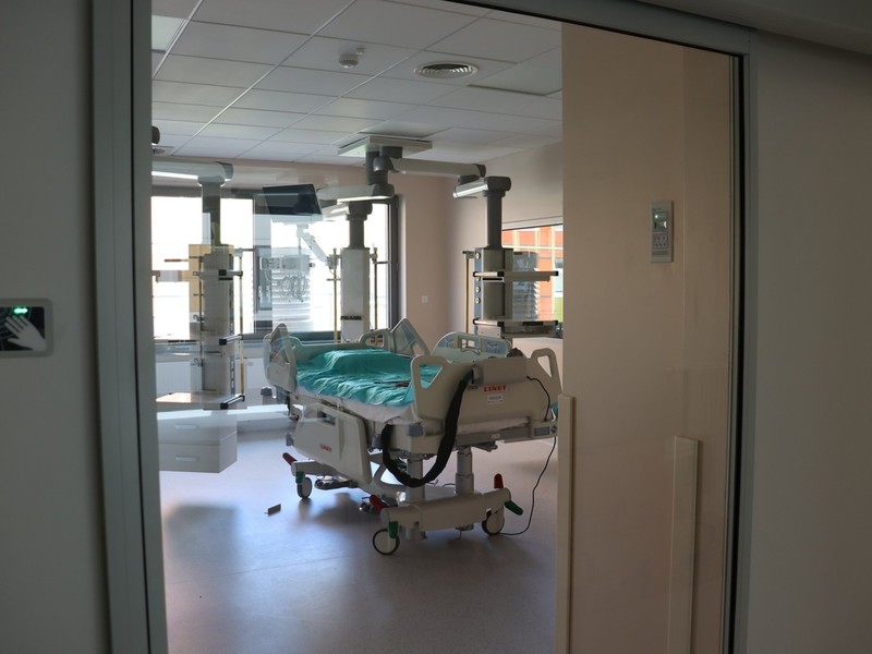 Od 24 maja w trzykondygnacyjnym pawilonie, zbudowanym dla Oddziału Anestezjologii i Intensywnej Terapii, Kliniki Hematologii i Banku Komórek Macierzystych działa już OIOM. Fot. Wielospecjalistyczny Szpital Wojewódzki w Gorzowie Wlkp.