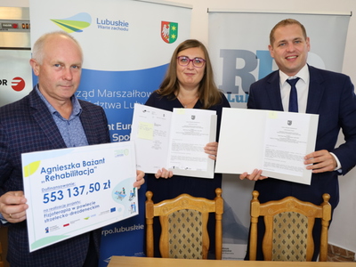 Podpisanie umowy - Agnieszka Bażant "Rehabilitacja"