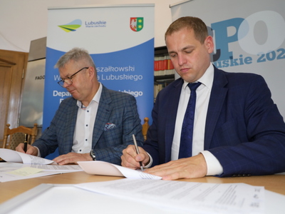 Podpisanie umowy - Szpital Uniwersytecki w Zielonej Górze - Szpital Uniwersytecki w Zielonej Górze
