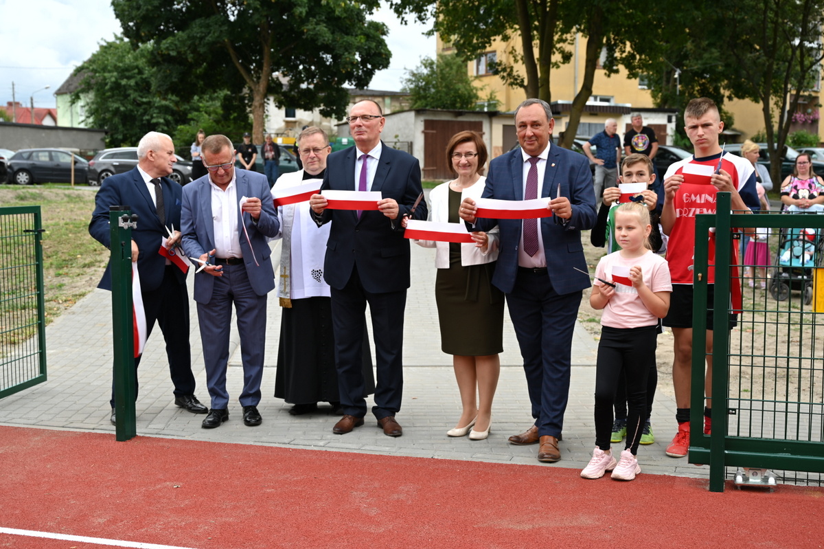 Otwarcie boiska w Przewozie
