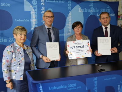 Uroczyste podpisanie umów - Gmina Bojadła