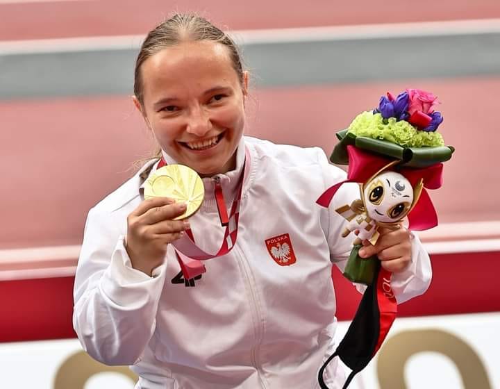 Renata Śliwińska, zawodniczka GZSN Startu Gorzów zdobyła złoty medal na igrzyskach paraolimpijskich w Tokio 