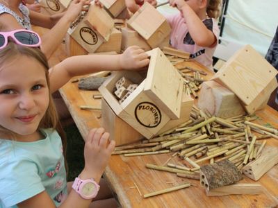 Uczestniczka Święta Lasu i Ochrony Klimatu w Żarach 
