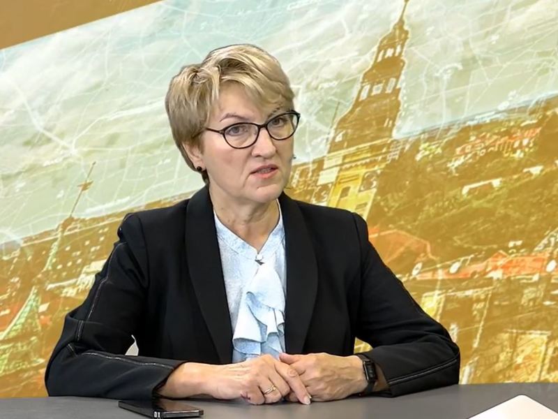 Marszałek Elżbieta Anna Polak, gościem porannej rozmowy Radia Index