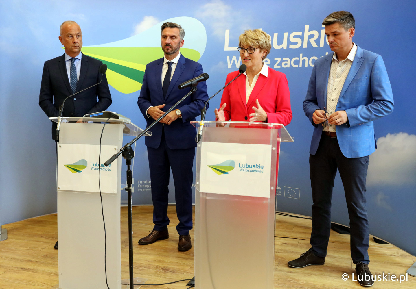 uczestnicy konferencji prasowej