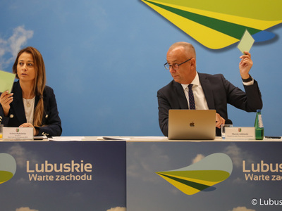 W środę (13 października br.) w Urzędzie Marszałkowskim w Zielonej Górze odbyło się XVI posiedzenie Komitetu Monitorującego RPO - Lubuskie 2020. Obradom przewodniczył członek zarządu Marcin Jabłoński.
