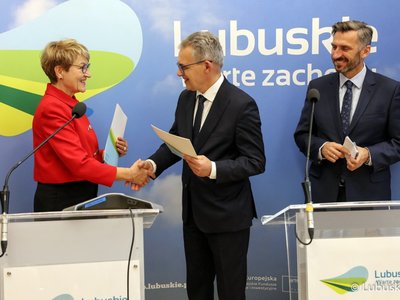 uczestnicy konferencji prasowej