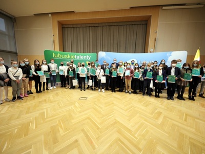 stypendyści lubuskich talentów