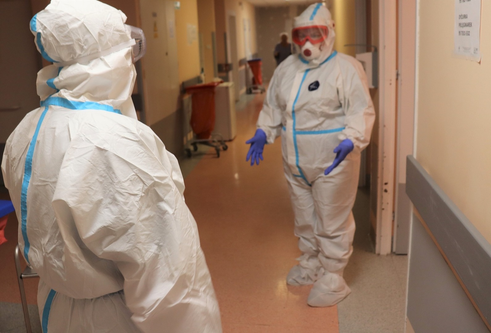 W Wielospecjalistycznym Szpitalu Wojewódzkim w Gorzowie Wlkp. hospitalizowanych jest już 103 pacjentów  z COVID-19 ( stan na 17 listopada)