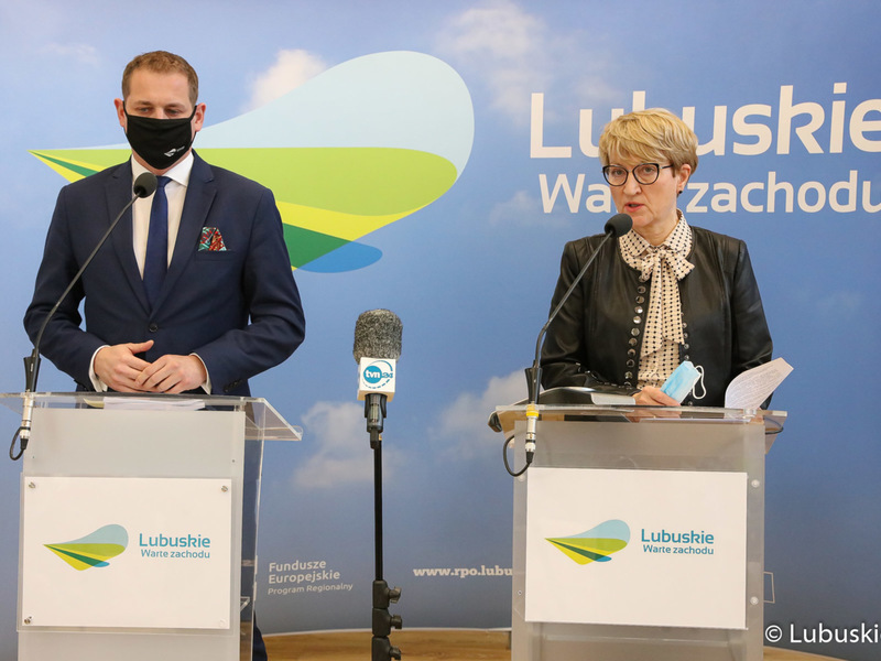 marszałek Elżbieta Anna Polak i wicemarszałek Łukasz Porycki