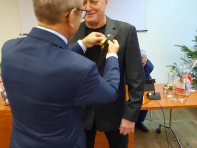 Wręczenie odznaczenia w trakcie sesji Rady Miasta Gorzowa Wielkopolskiego - 22 grudnia 2021 r.