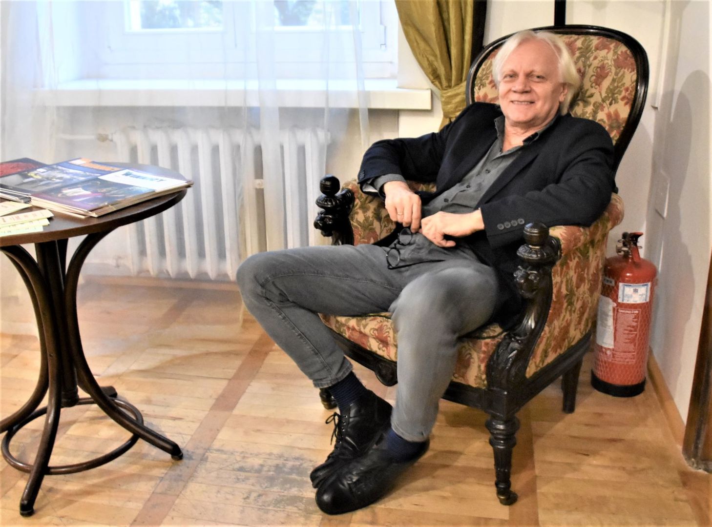 Obecny dyrektor Muzeum Ziemi Lubuskiej Leszek Kania rozpoczął pracę w tej instytucji 2 stycznia 1982 roku. 