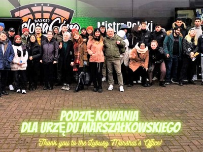 Na wycieczkę po Lubuskiem zaprosił zagranicznych studentów z programu Erasmus Departament Promocji i Strategii Marki Urzędu Marszałkowskiego.