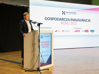 Prorektor ds. współpracy z gospodarką Uniwersytetu Zielonogórskiego, dr hab. inż. Maria Mrówczyńska