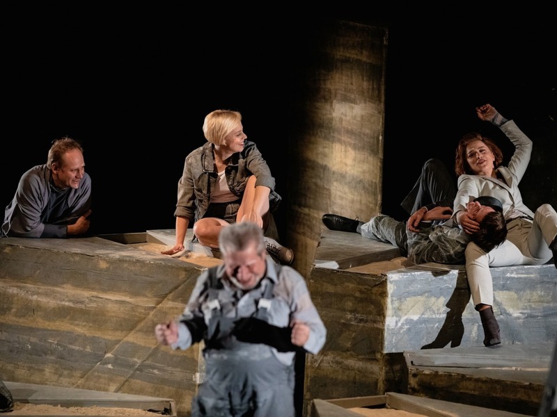W „To wiem na pewno” występują: Marta Kędziora, Iwona Lach, Anna Maria Wicka, Jerzy Kaczmarowski (Lubuski Teatr), Robert Mania, Tomasz Marczyński. 