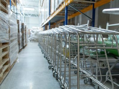 Magazyn sprzętu dla Centrum Zdrowia Matki i Dziecka
