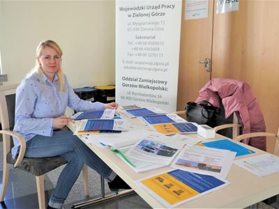 Przy Lubuskim Samorządowym Centrum Pomocowym działają punkty Wojewódzkiego Urzędu Pracy i Powiatowego Urzędu Pracy w Zielonej Górze. 