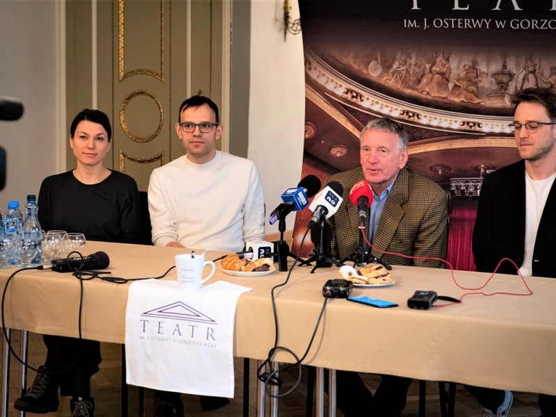 O nowych projektach w Teatrze im. Juliusza Osterwy w Gorzowie Wlkp. poinformowano we wtorek, 15 marca 2022 r. podczas konferencji prasowej.
