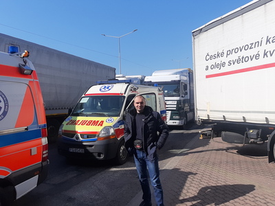Dwie karetki pogotowia - z Zielonej Góry i Gorzowa Wlkp. - które decyzją Zarządu Województwa Lubuskiego zostały przekazane do Lwowskiego Obwodowego Klinicznego Centrum Diagnostycznego w formie darowizny.