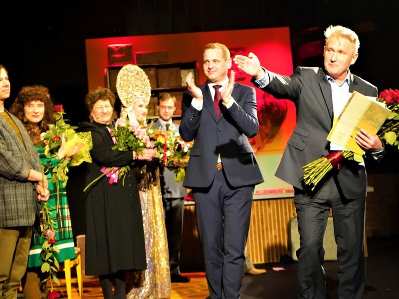 26 marca 2022 r. Porywająca premiera „Kanadyjskich sukienek” Macieja Archona Michalskiego w Lubuskim Teatrze w Zielonej Górze