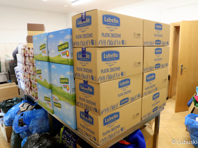 Żywność zakupiona przez samorząd województwa lubuskiego dla uchodźców z Ukrainy