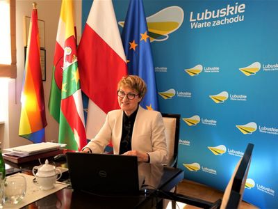 Marszałek Województwa Lubuskiego Elżbieta Anna Polak brała udział w czwartkowym posiedzeniu Konwentu Marszałków Województw Rzeczpospolitej Polskiej zdalnie. 