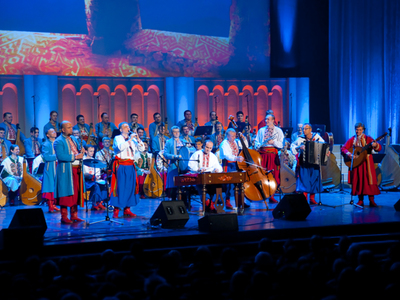 Marszałek Województwa Lubuskiego Elżbieta Anna Polak objęła honorowym patronatem koncert „Z Ukrainą w Sercu”, który w Filharmonii Zielonogórskiej już w poniedziałek, 11 kwietnia 2022 r. o godz. 18.00. Wstęp wolny! 