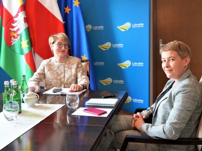Spotkanie marszałek Elżbiety Anny Polak i prof. UZ Marii Mrówczyńskiej