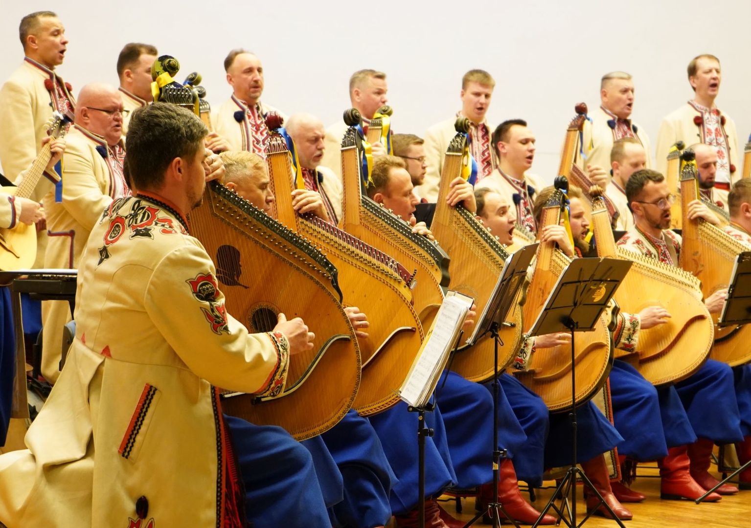 Koncert „Z Ukrainą w Sercu” Narodowej Kapeli Bandurzystów Ukrainy im. Georgy Maiboroda w Filharmonii Zielonogórskiej objęła honorowym patronatem marszałek województwa lubuskiego Elżbieta Anna Polak