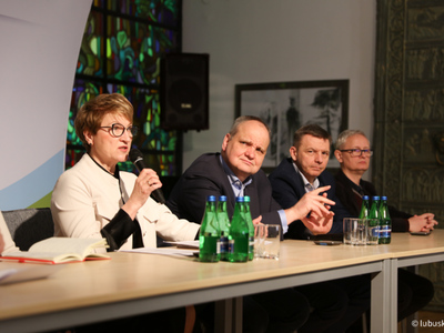 Konferencja prasowa podsumowująca walkę z pandemią covid-19 w lubuskich szpitalach