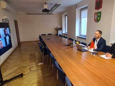 Wideokonferencja z prowincją Hainan nt. parków narodowych