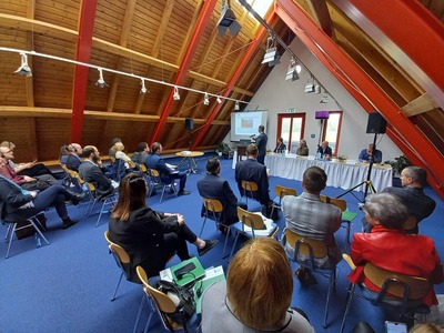 Konferencja i warsztaty „Trzy kraje - jedna przyszłość - współpraca w obszarze powiązań Polska-Niemcy-Czechy”