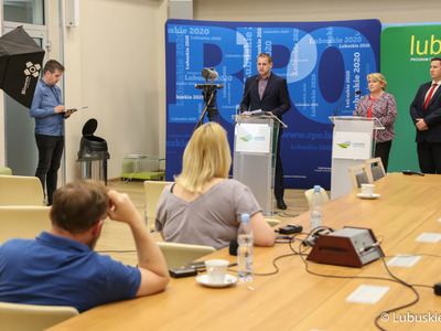Program stypendialny dla uczniów szkół zawodowych i techników